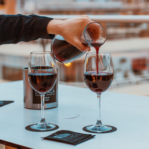 Red Wine & White